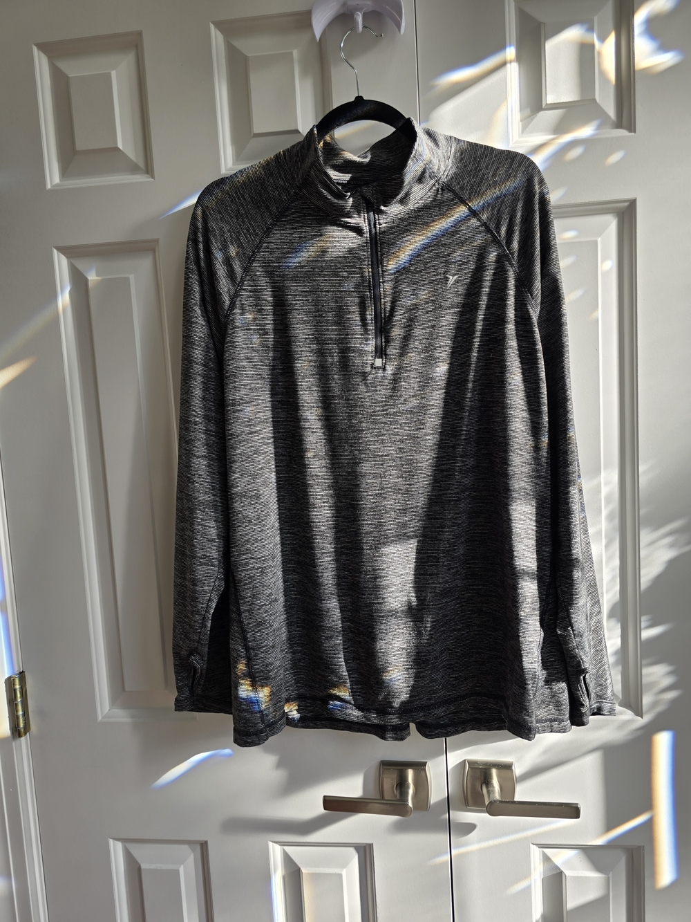 Old Navy Women's Heathered Gray Quarter-Zip Pullover
